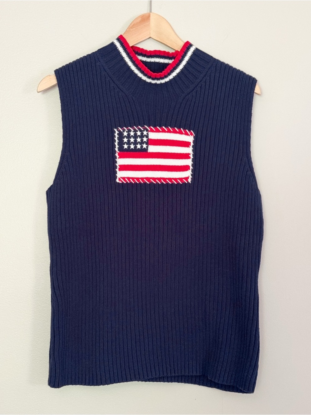 Vintage Y2K 100% Cotton Ribbed Sleeveless American Flag Knit Top Red Blue USA XL